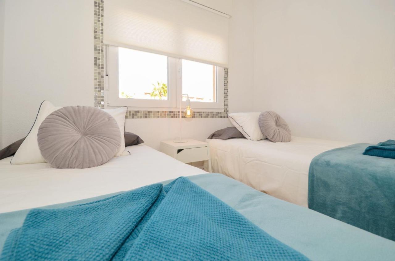 Punta Prima Pleasure With Private Parking In A Gated Community Close To The Beach Torrevieja Zewnętrze zdjęcie